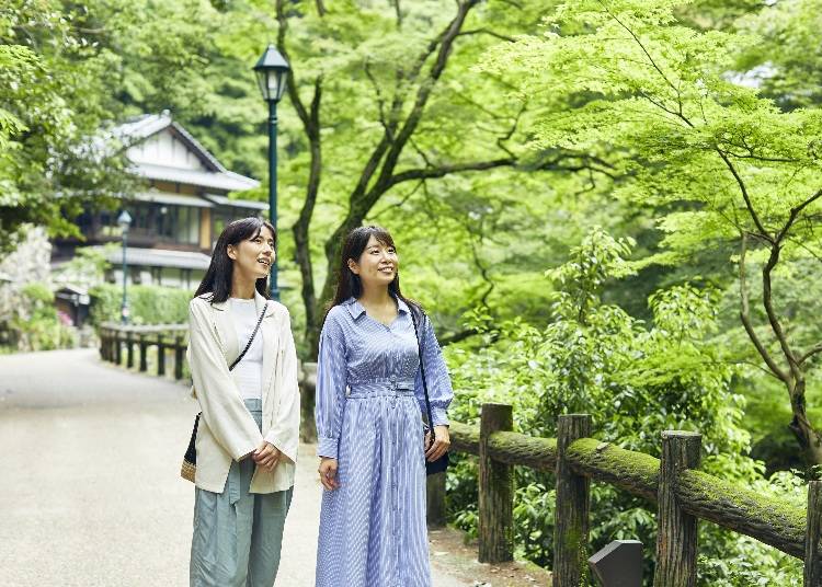 ■緑のなかを歩いて箕面大滝を目指そう