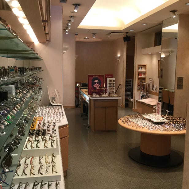 GINZA IWASAKI　OPTICAL　SHOP