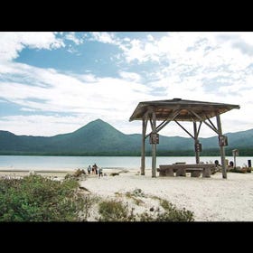 宇曽利山湖